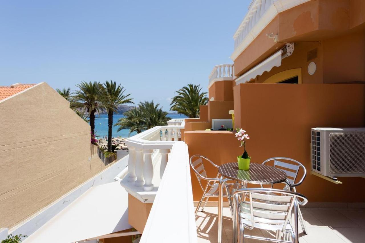 Studio Terrace Lateral Sea View