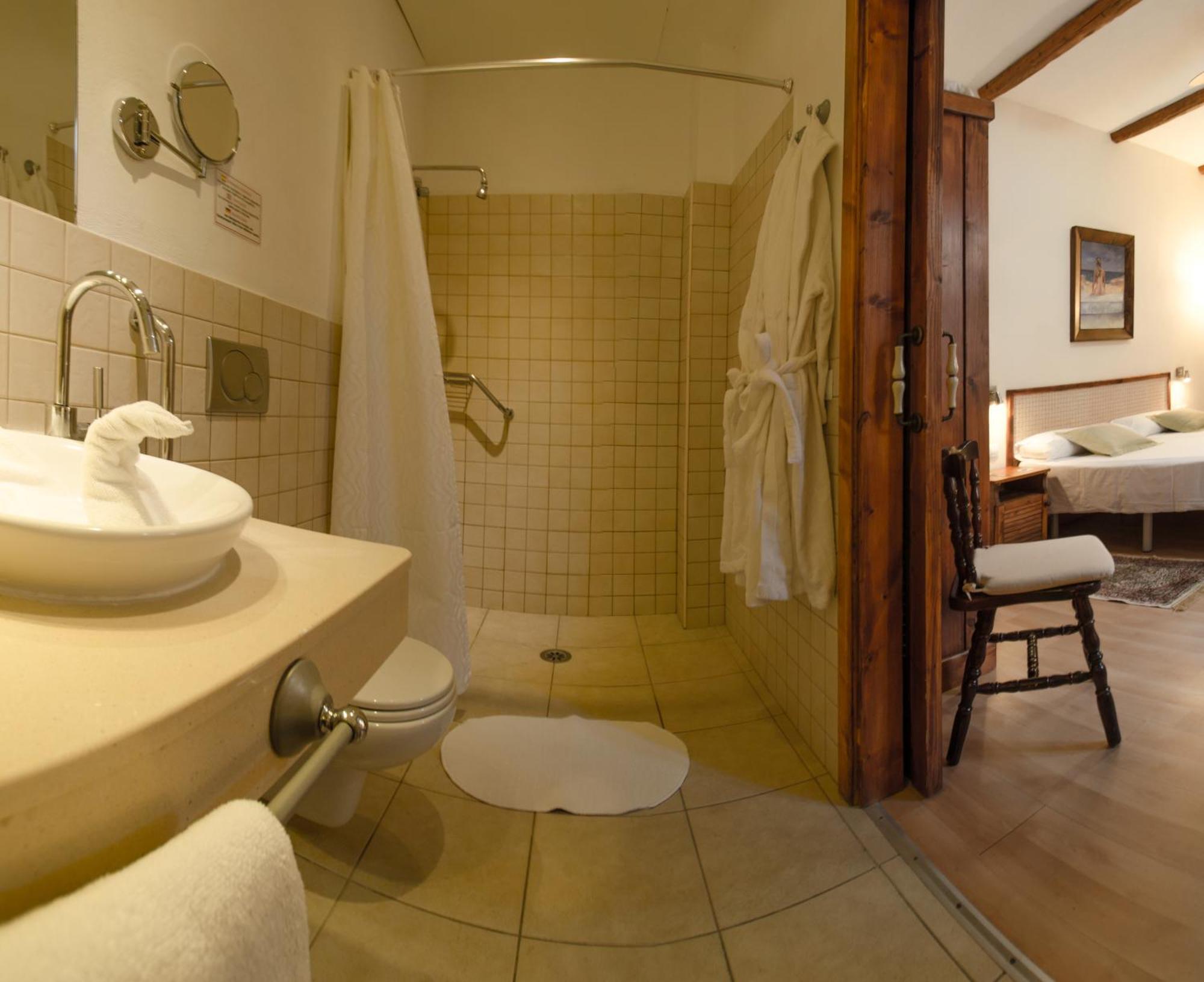 Twin Room Disability Access
