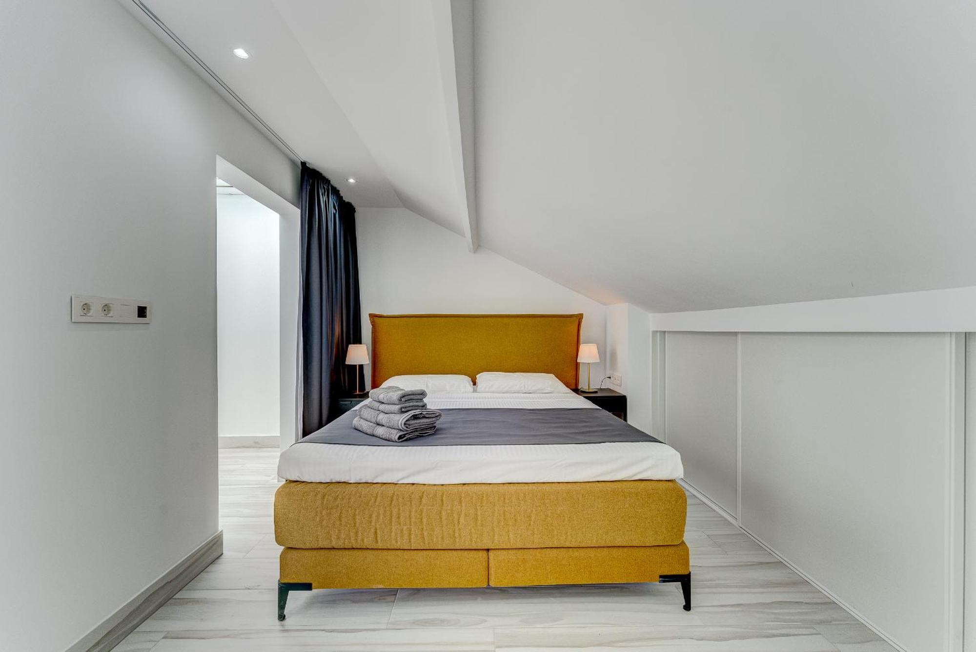 Penthouse Apartment