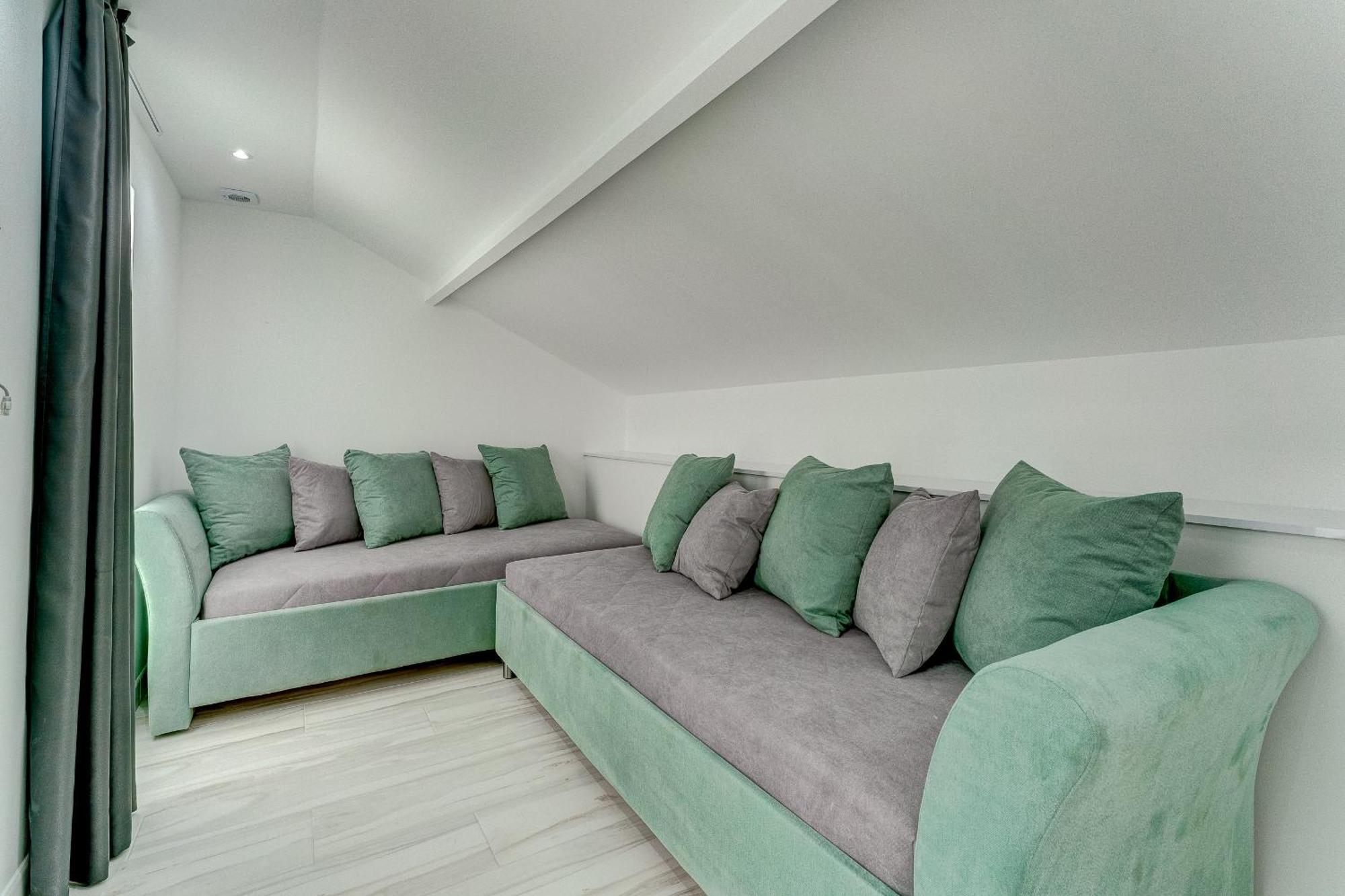 Penthouse Apartment