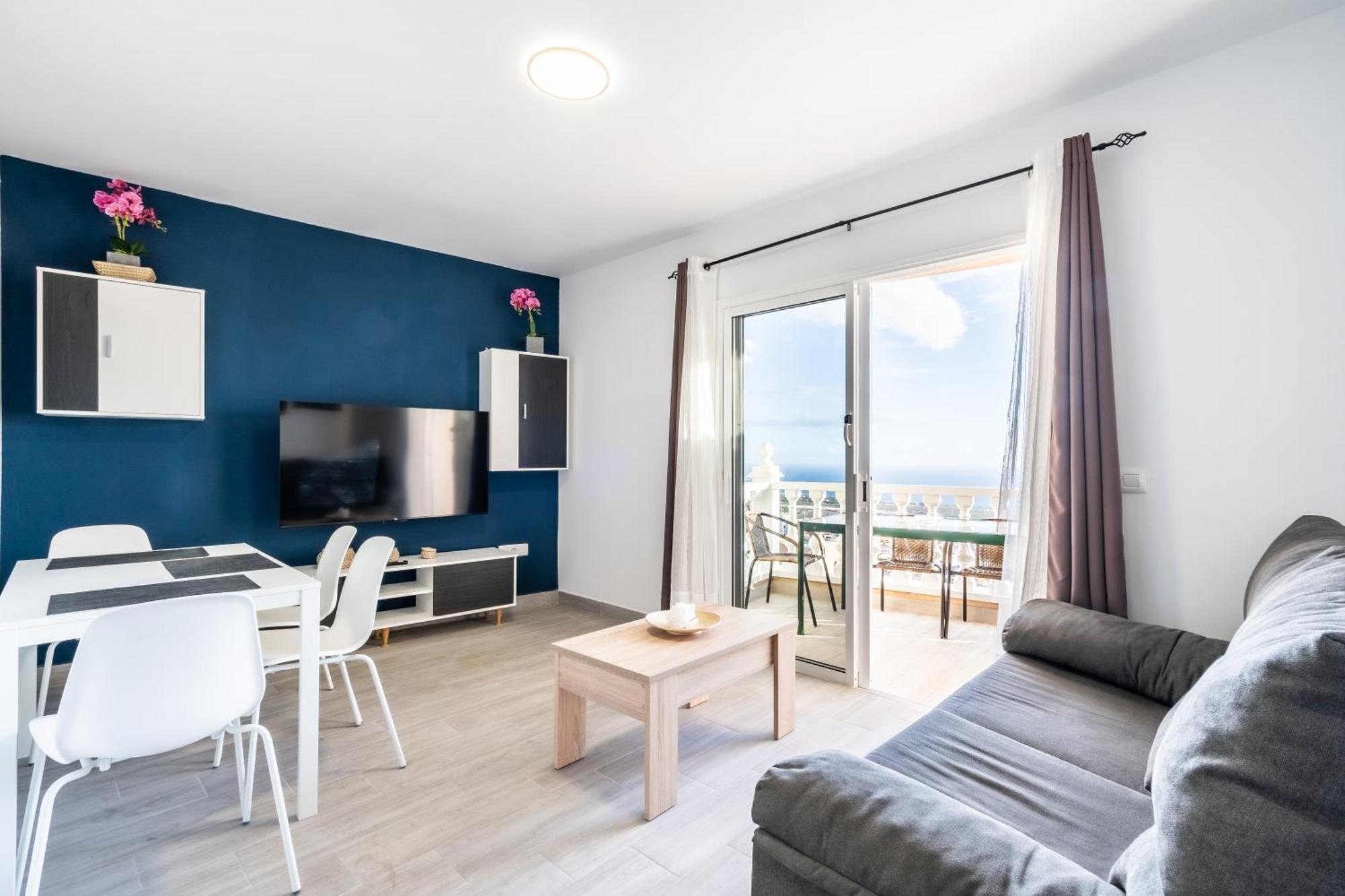 Two-Bedroom Deluxe Apartment Balcony