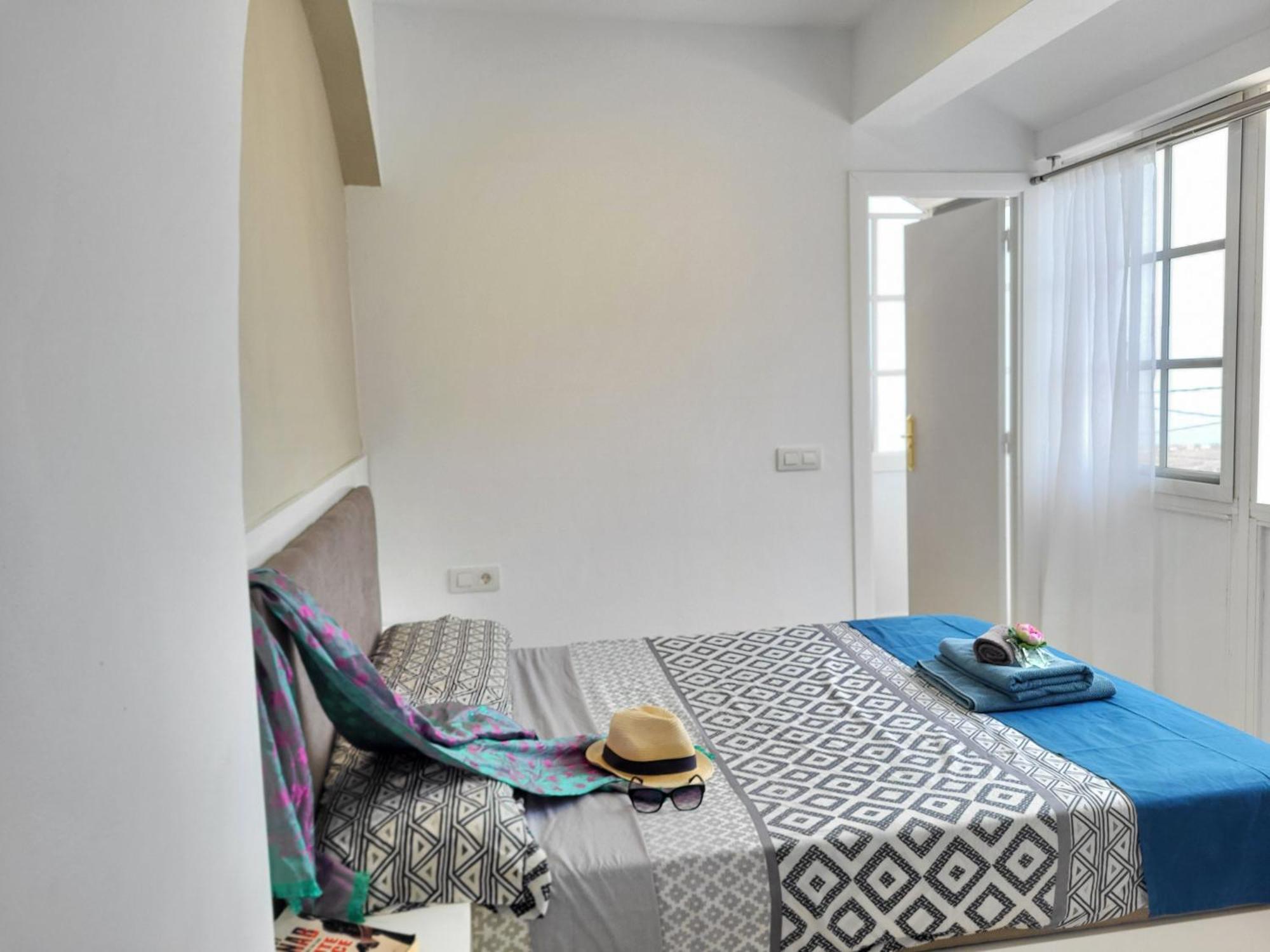 Double Room Private Bathroom