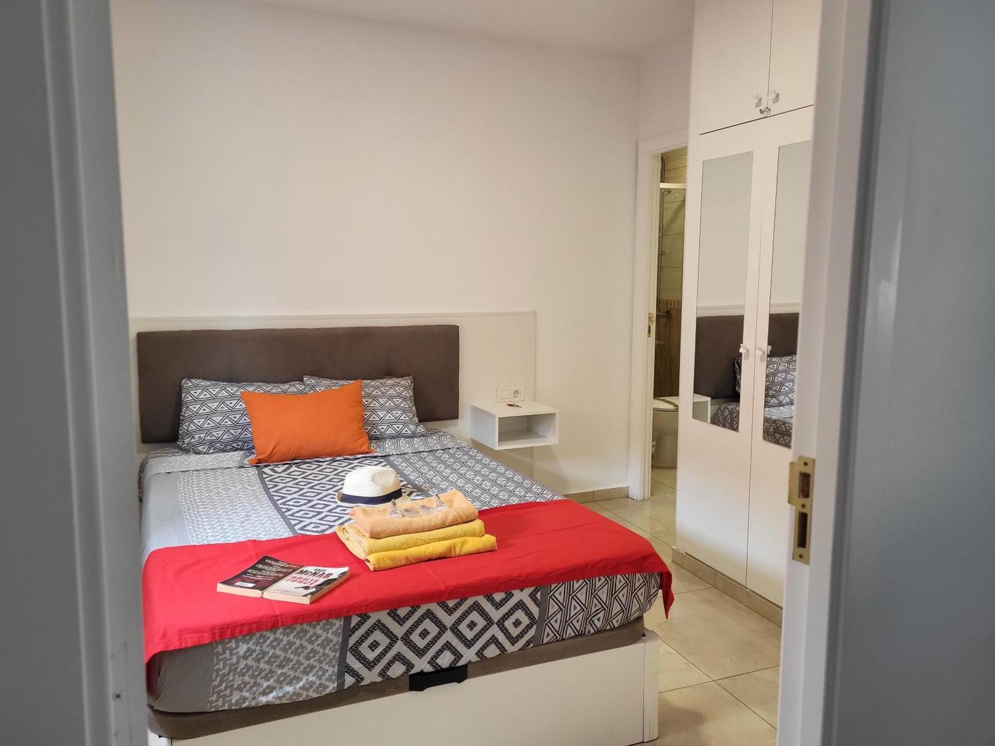 Double Room Private Bathroom