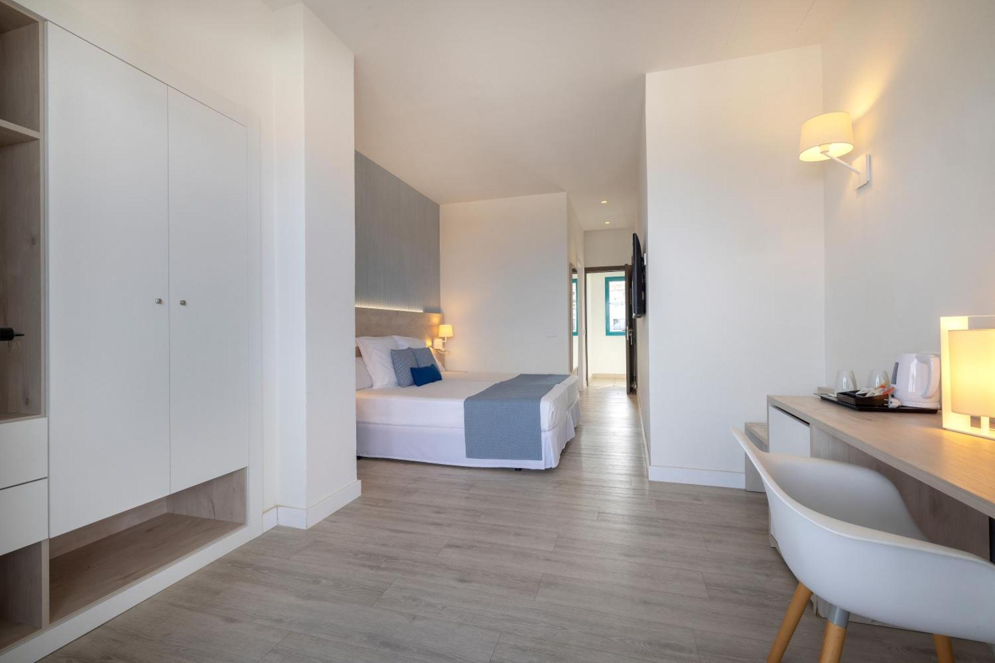 Duplex Room