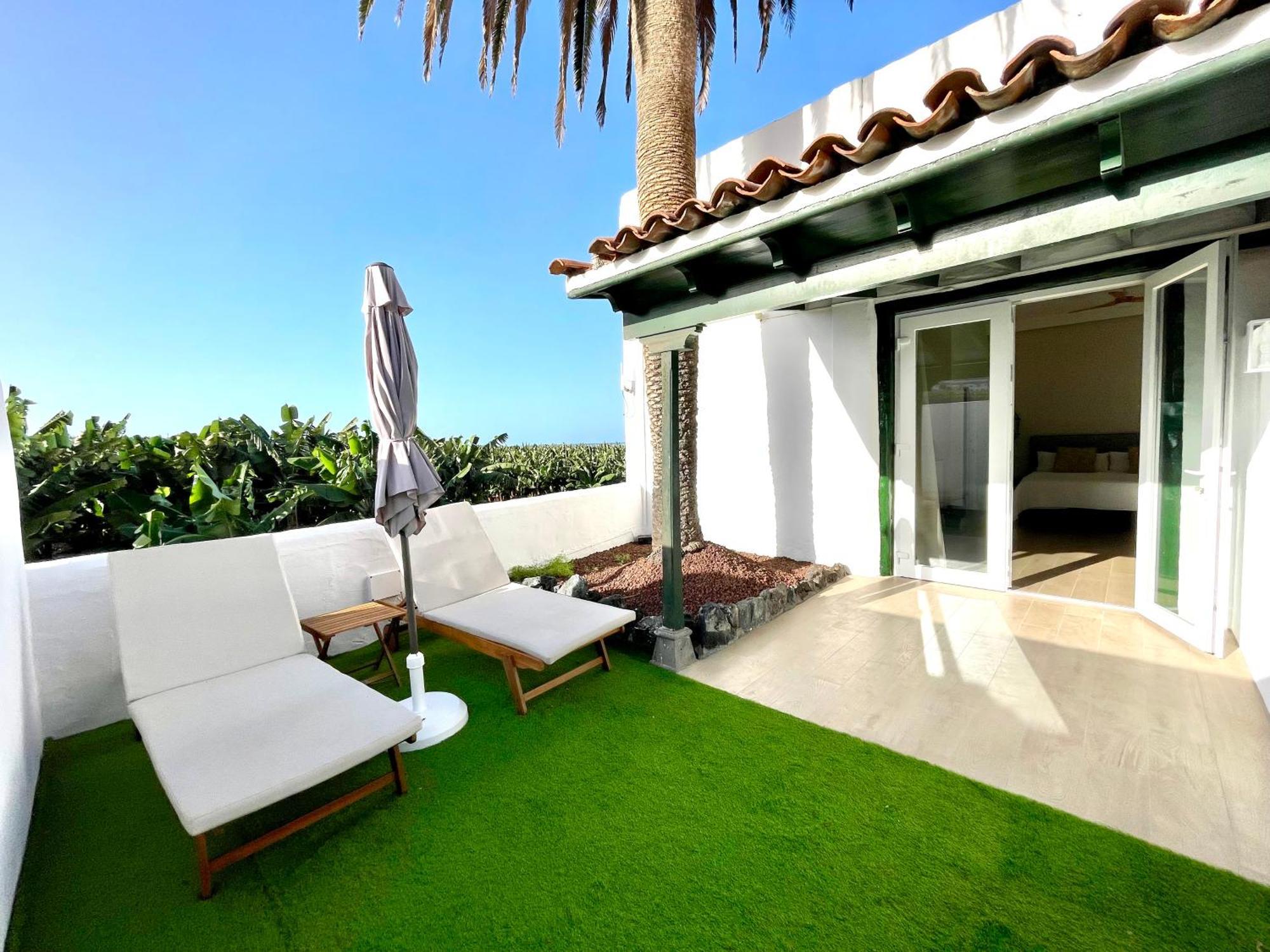 Suite terrace 500 meters from the main building