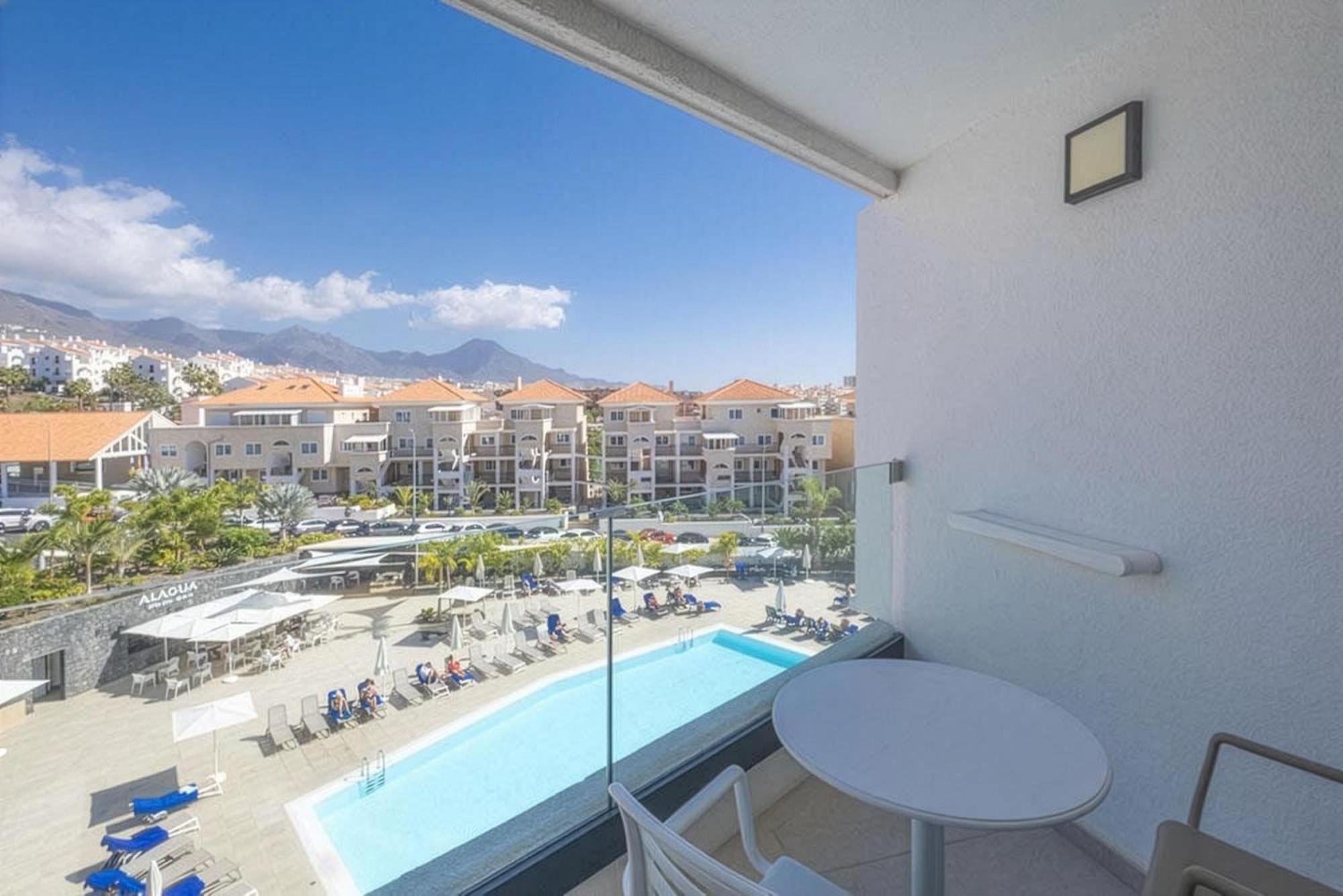 Double Room Pool View