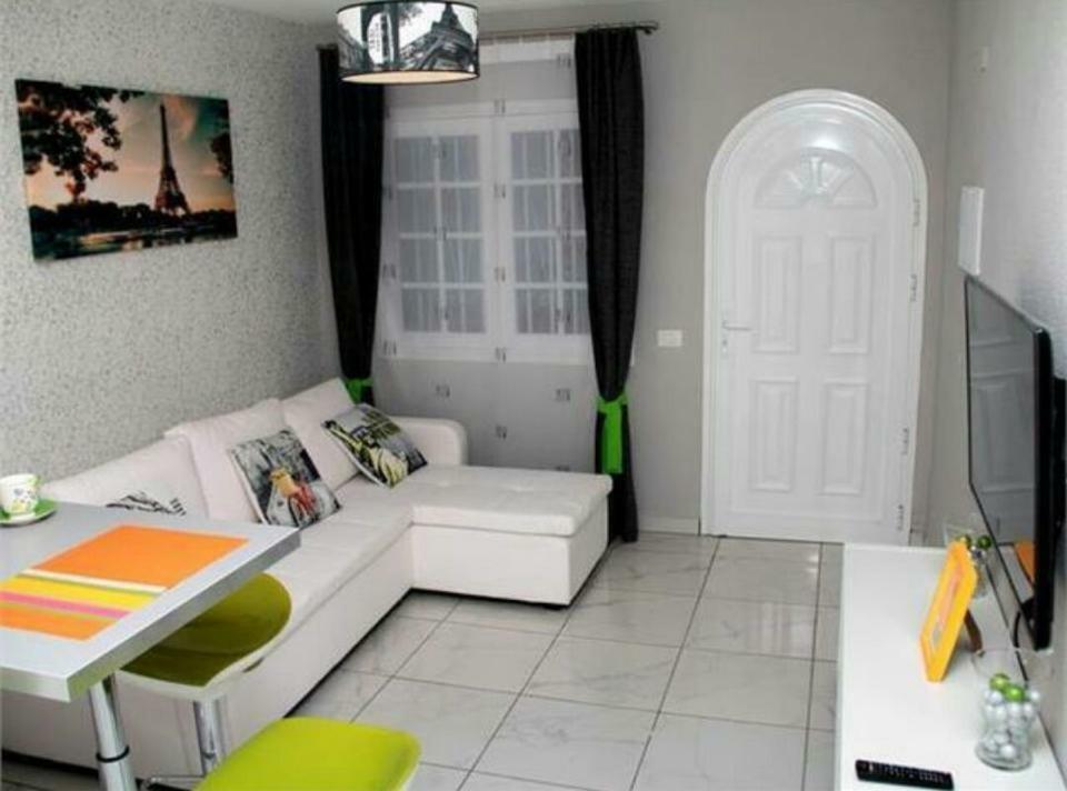 One-Bedroom House