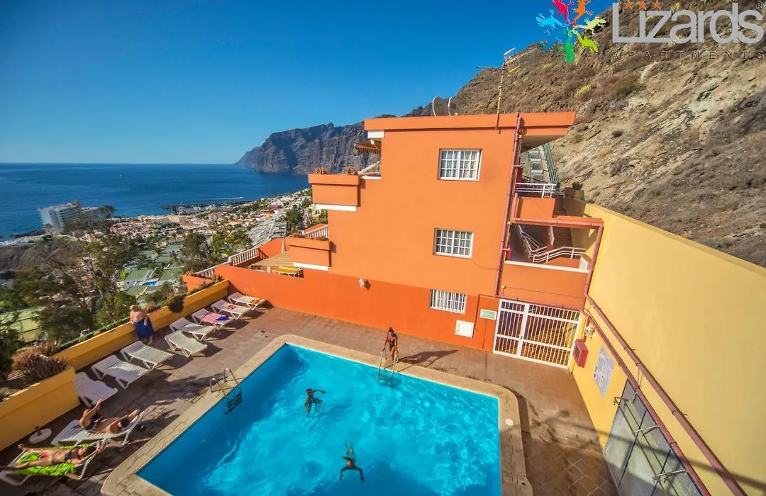 7Lizards - Ocean View Apartments-1