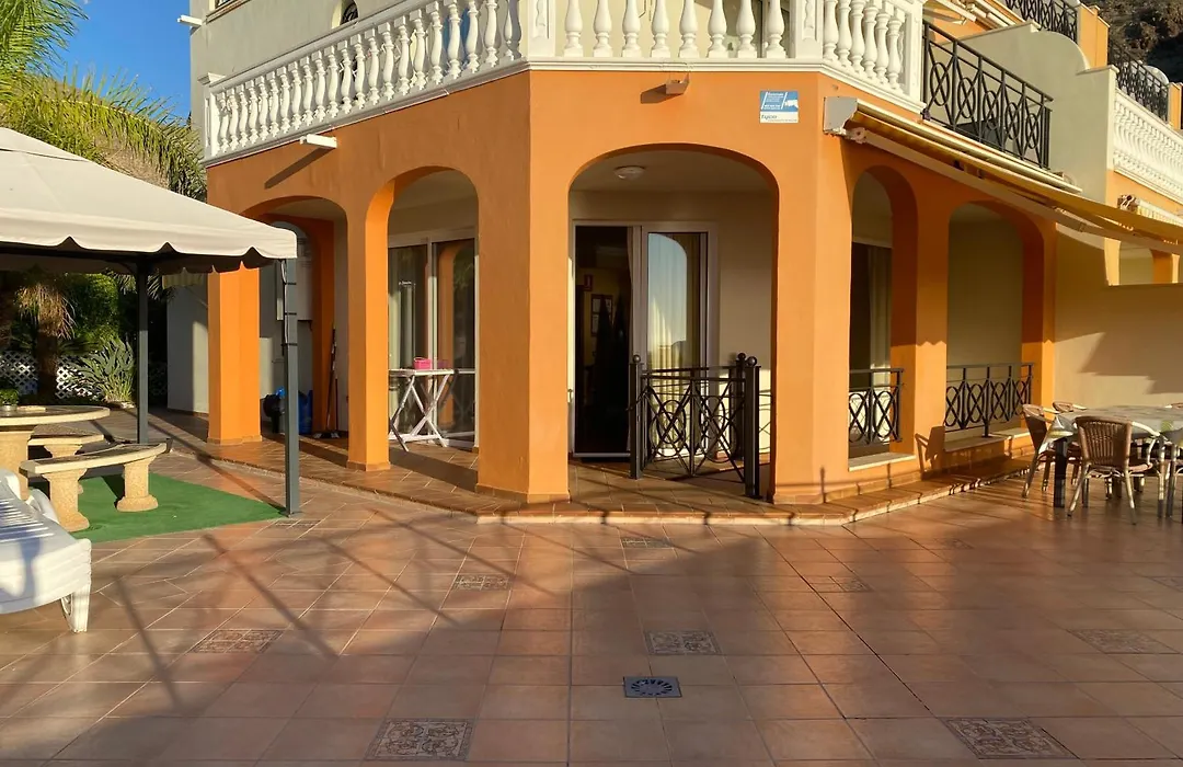 Villa Tenerife Sur-1