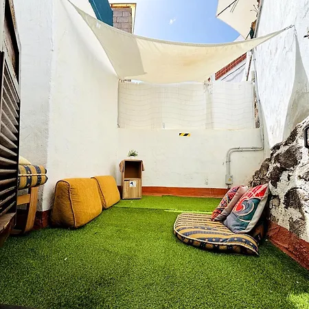 Hostel Banana Surf House-2