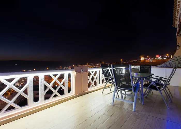 Aparthotel 109 Penthouse , Incredible View, Marco Costa Adeje 