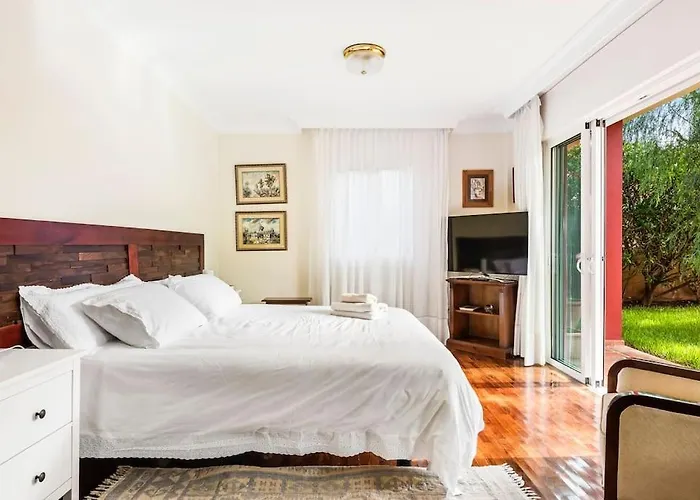 Villa Artigar, garden, swimming pool&bbq. Puerto de la Cruz  mit Pool
