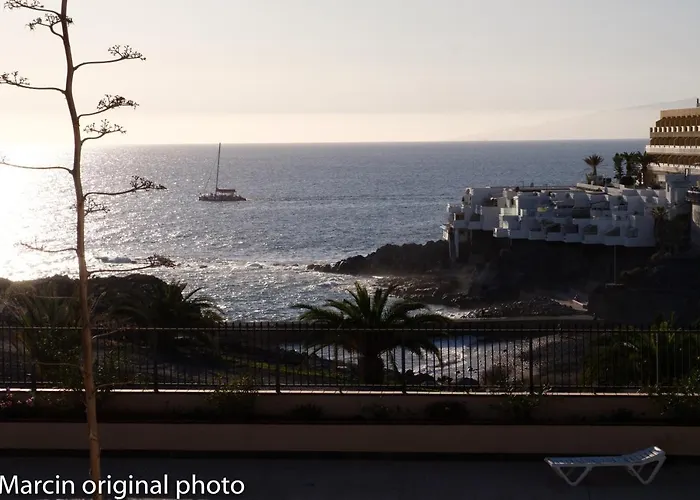 Tenerife Lizards - Duplex In The First Line Callao Salvaje