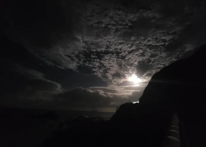 Room In Lodge - Beautiful Sunsets From The Balcony El Roque Santa Cruz de Tenerife