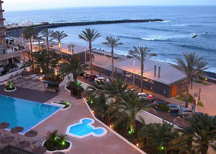 Hotels in de buurt van Jardín Acuático del Risco Bello