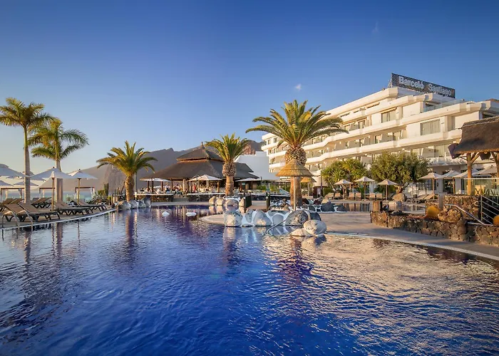 Hotels in Puerto de Santiago (Tenerife)