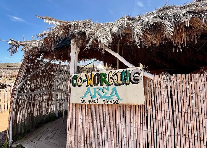 Adeje - Twinfin Hostel & Surf Yoga Camp Callao Salvaje