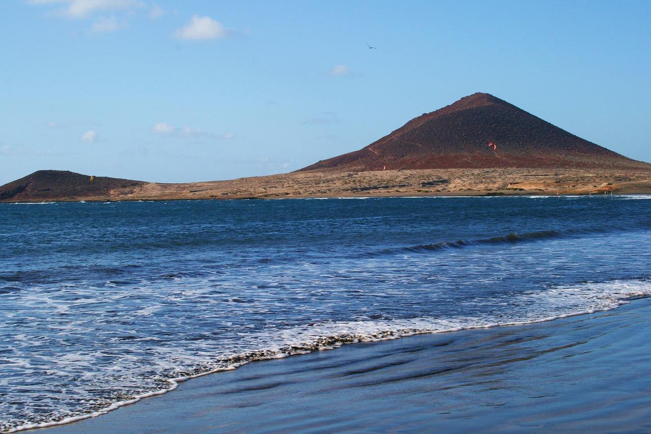 tenerife el medano montana roja
